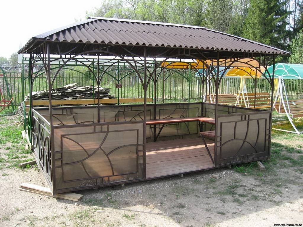 Беседки в садовом дизайне: маленький домик для отдыха на даче (35 фото)