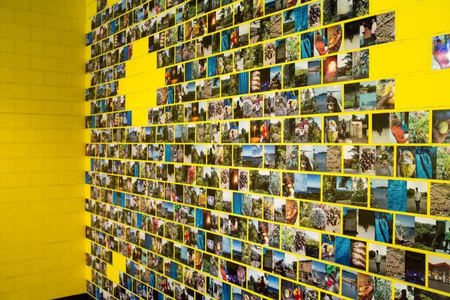 5 оригинальных вариантов оформления фоторамок на стене